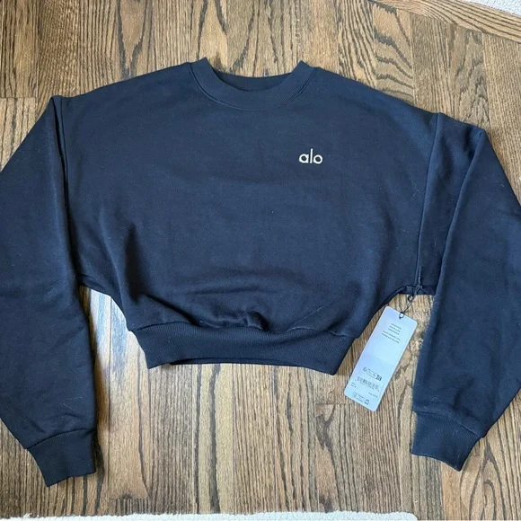 ALO Yoga | Sweaters | Alo Yoga Womens Black Cropped Accolade